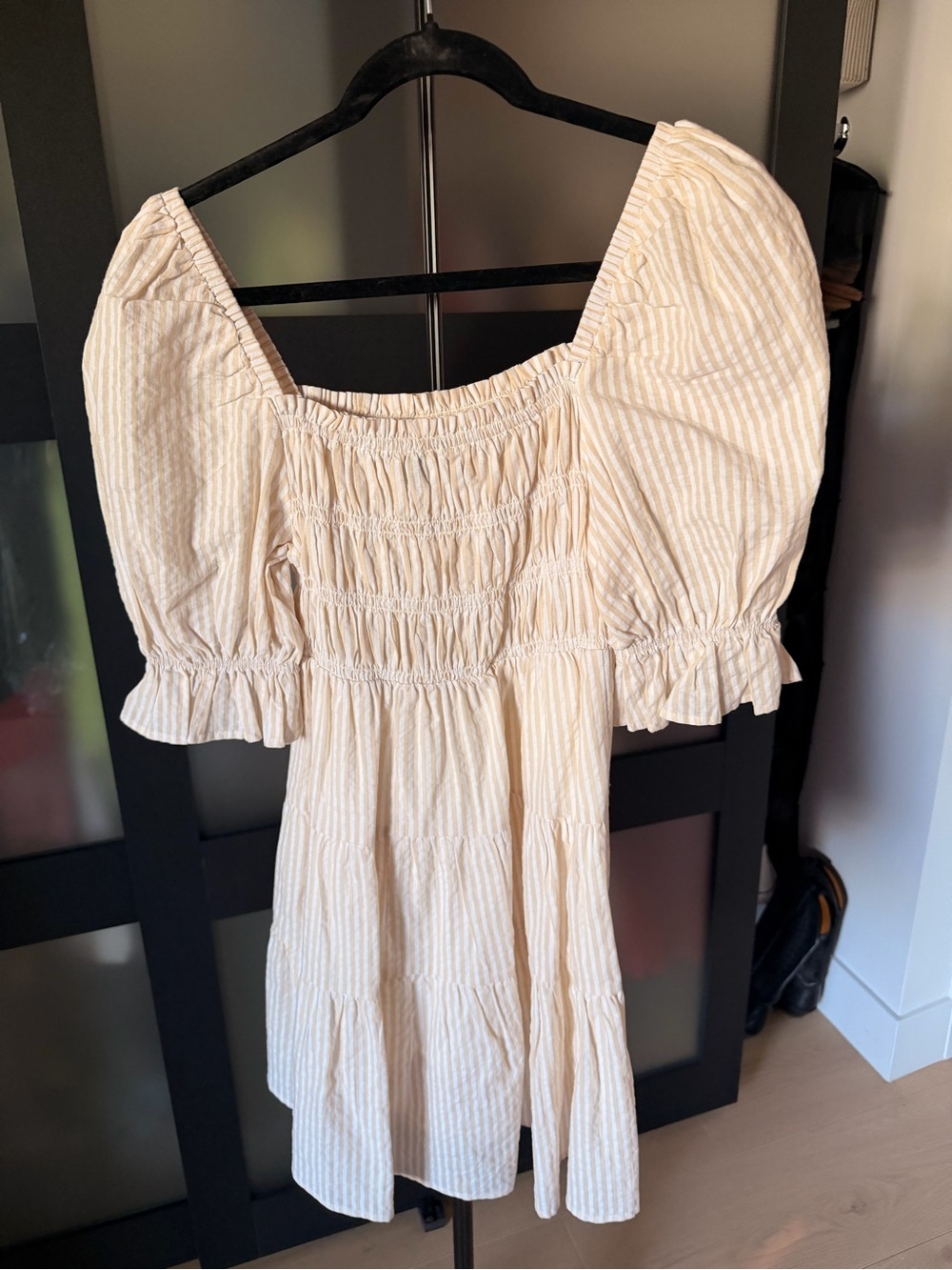 MINKPINK Cream Striped Puff-Sleeve Smocked Top